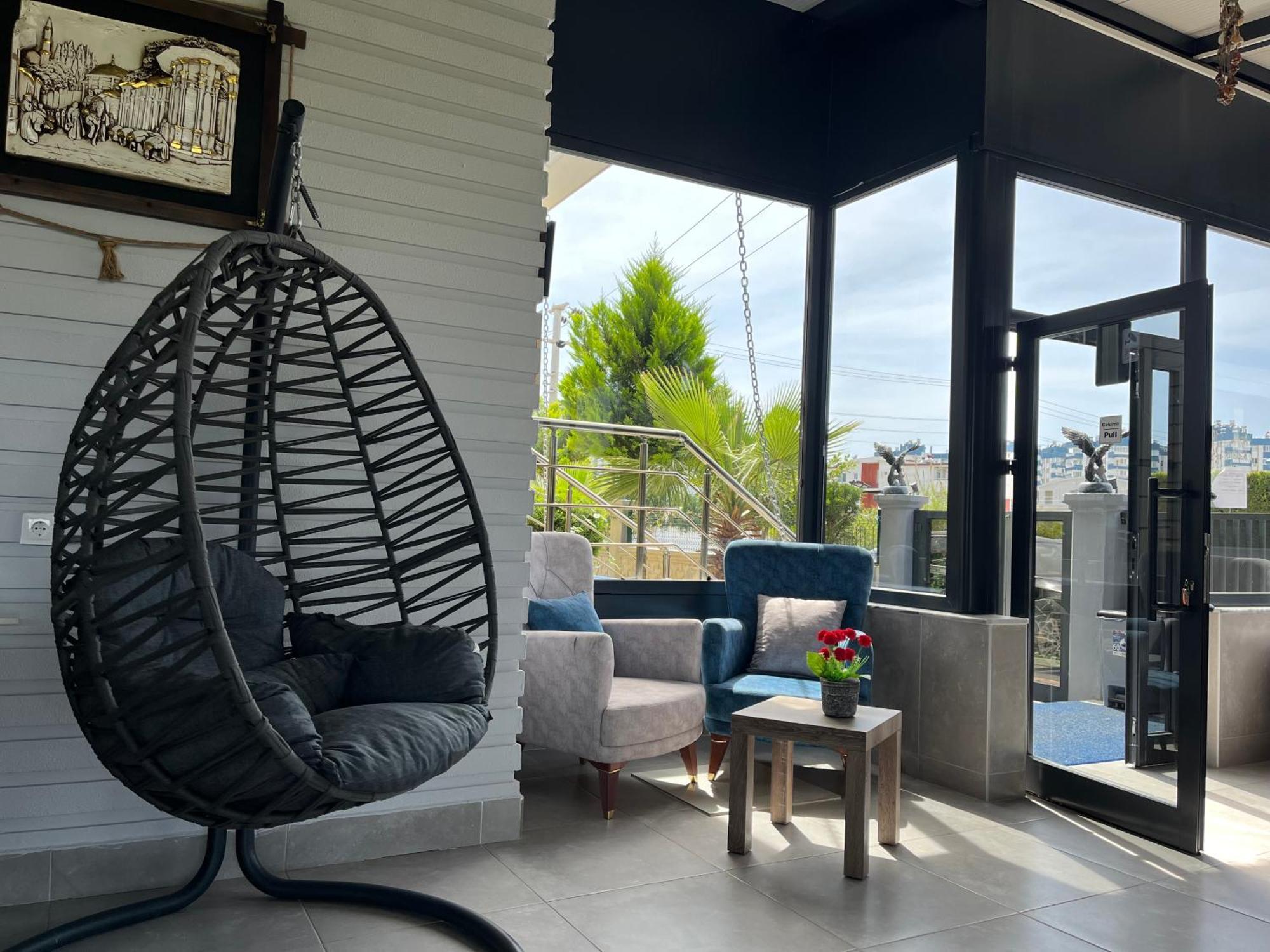 Gardenya Lara Suit Hotel Antalya Zewnętrze zdjęcie